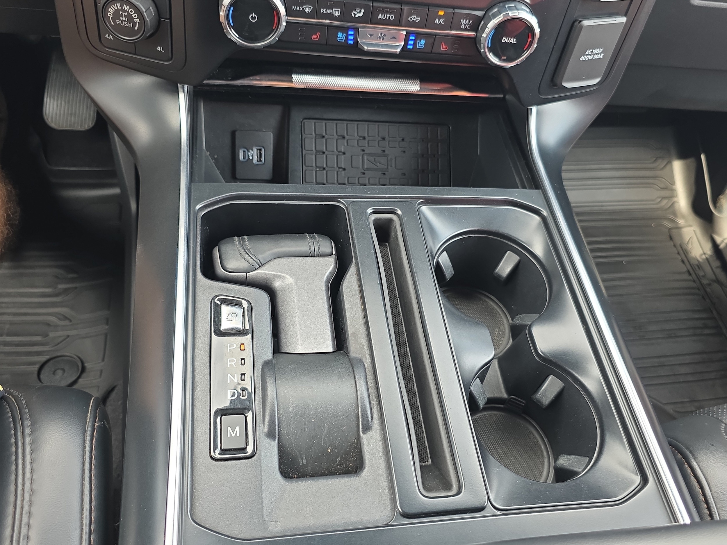 2023 Ford F-150 Raptor - Photo 27