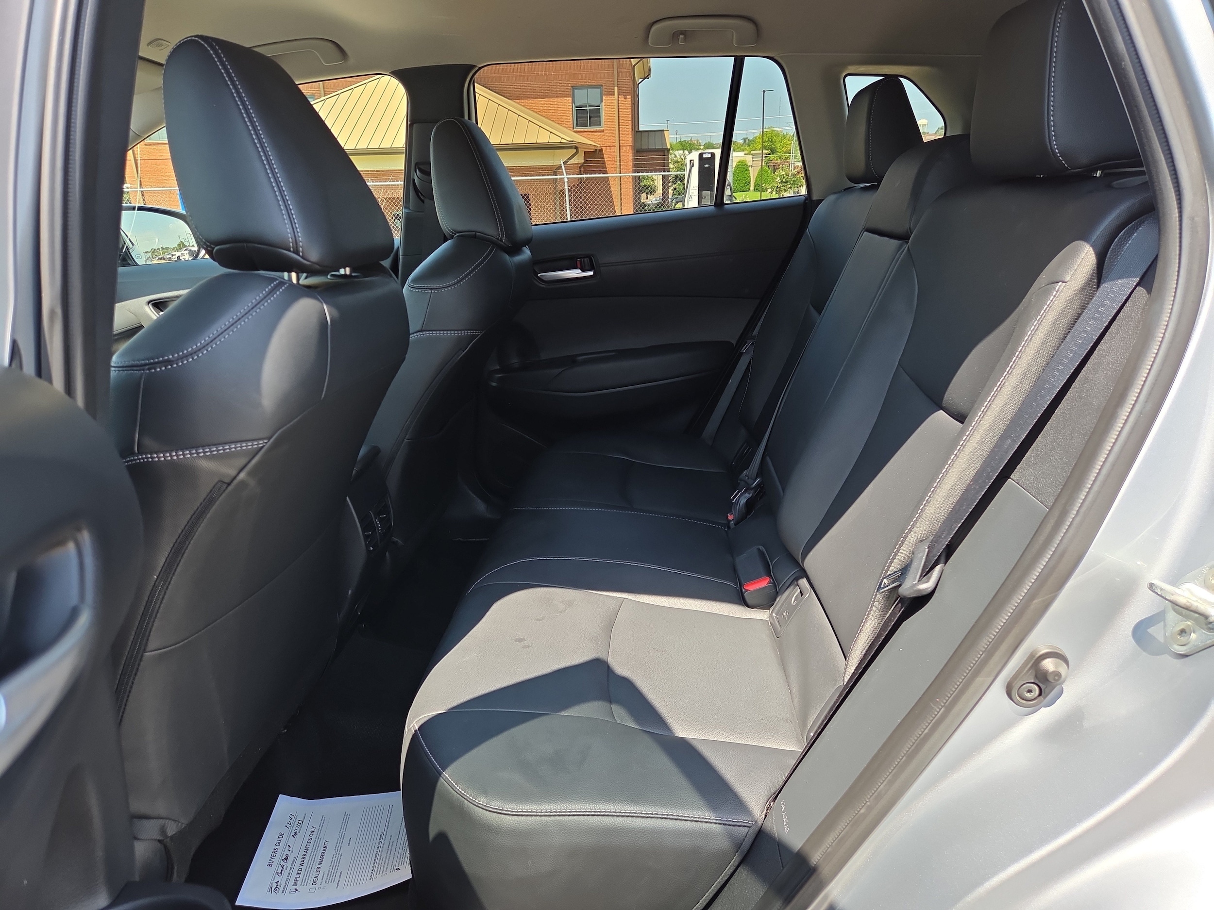 2024 Toyota Corolla Cross XLE - Photo 11