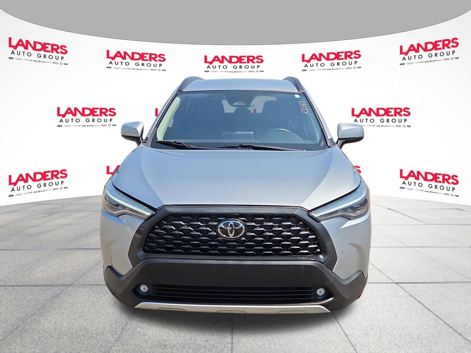 2024 Toyota Corolla Cross XLE - Photo 8