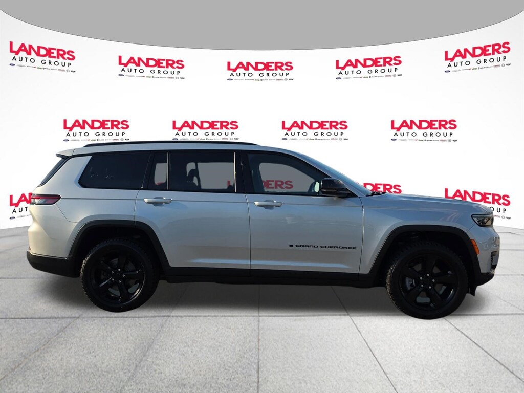 Certified 2023 Jeep Grand Cherokee Altitude SUV