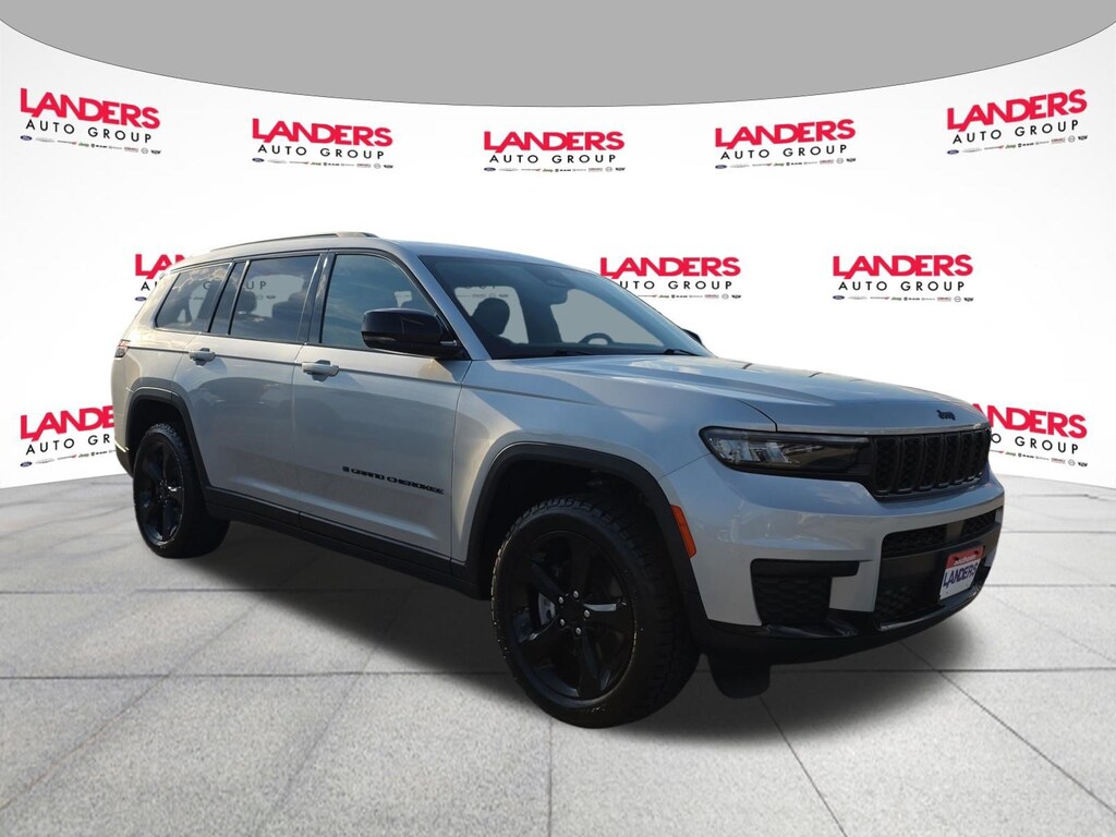 Certified 2023 Jeep Grand Cherokee Altitude SUV