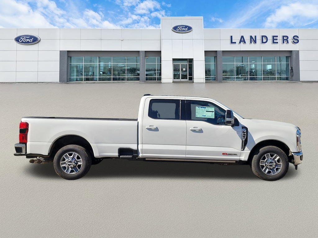 New 2026 Ford Super Duty F-350 SRW LARIAT TRUCK