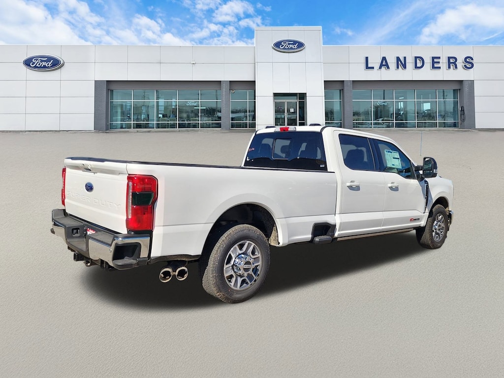 New 2026 Ford Super Duty F-350 SRW LARIAT TRUCK