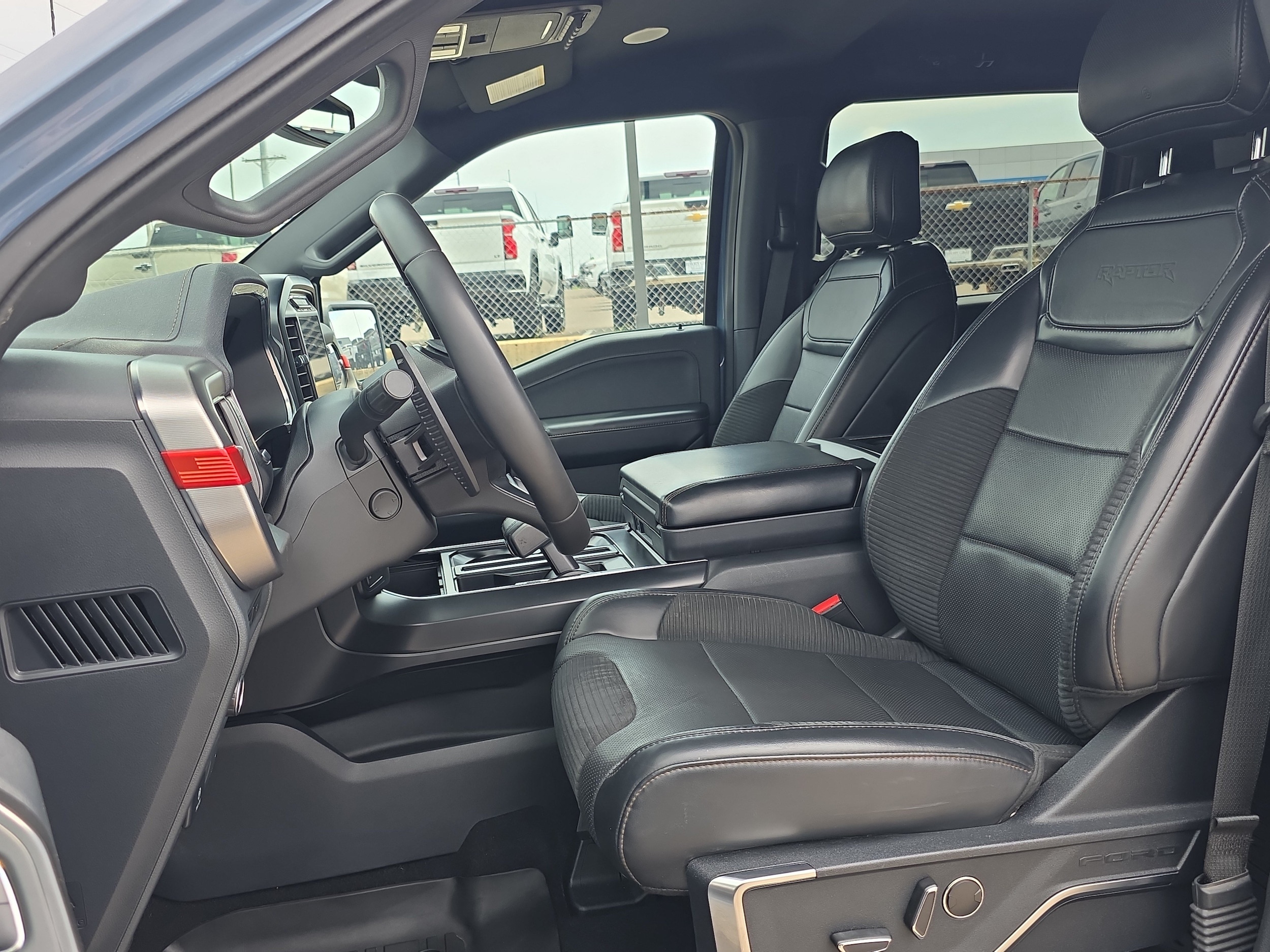 2023 Ford F-150 Raptor - Photo 10