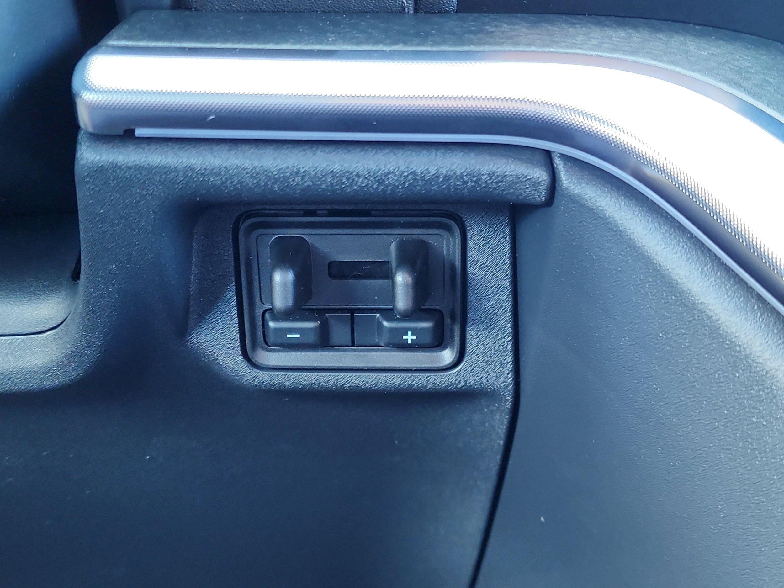 2026 Ford Expedition Tremor - Photo 15