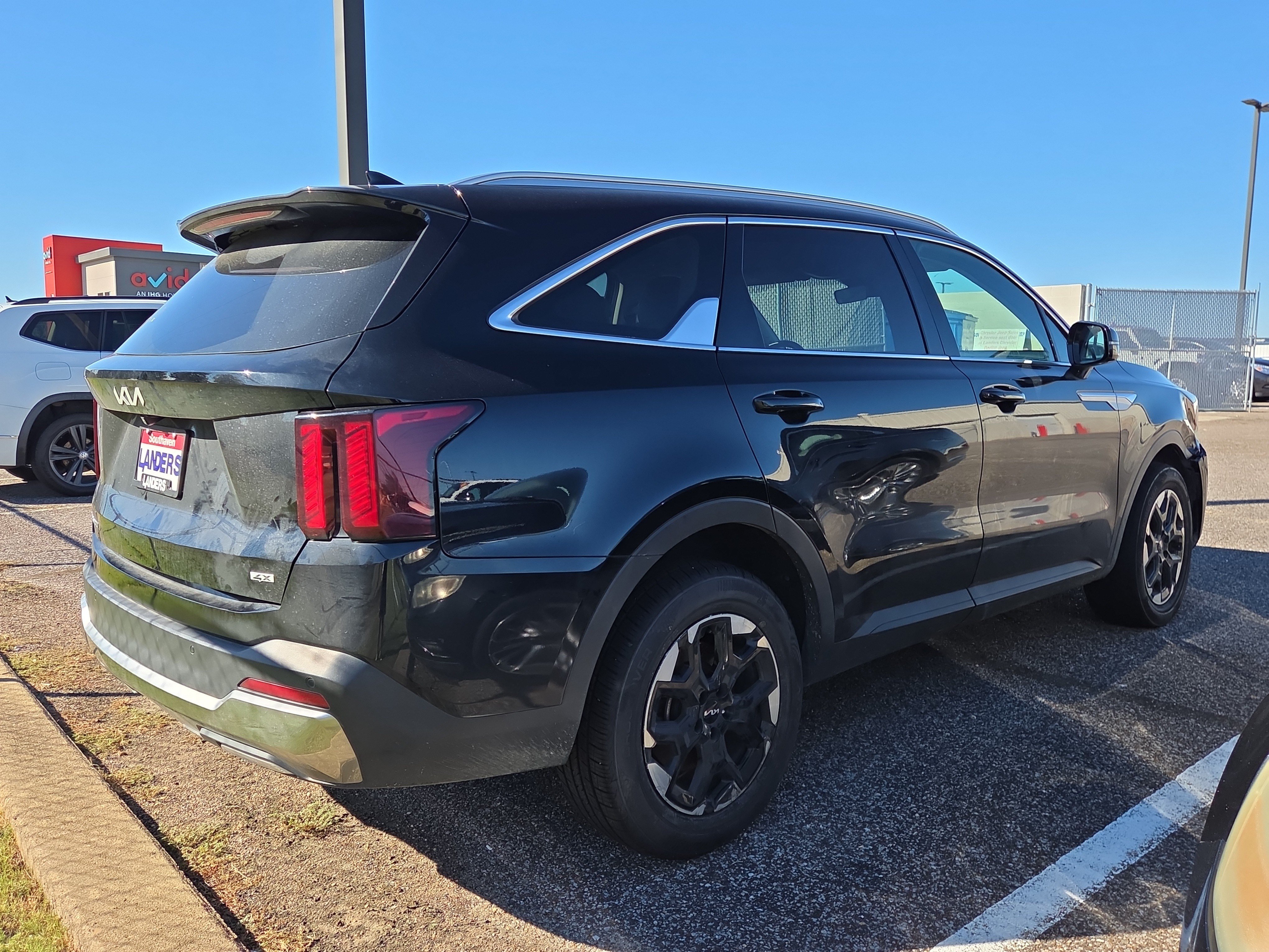 Used 2024 Kia Sorento S S AWD