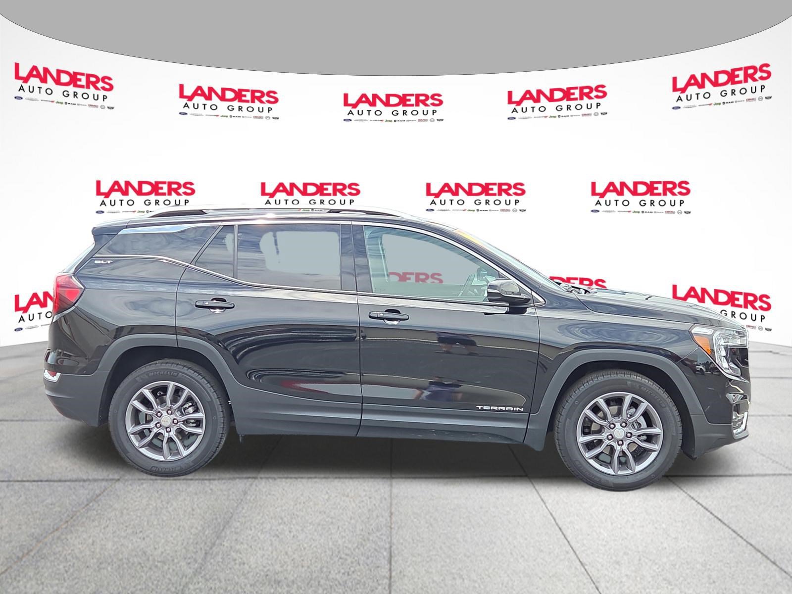 Used 2024 GMC Terrain SLT FWD SLT