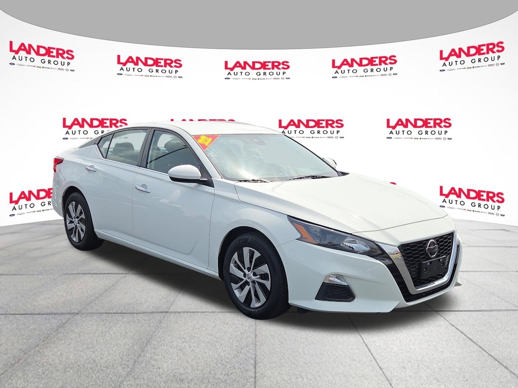 Used 2022 Nissan Altima 2.5 S Sedan