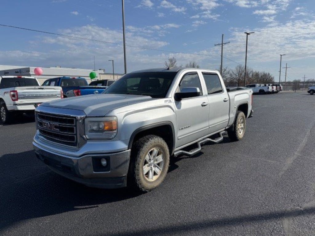 Used 2015 GMC Sierra 1500 SLE 4WD Crew Cab 143.5 SLE