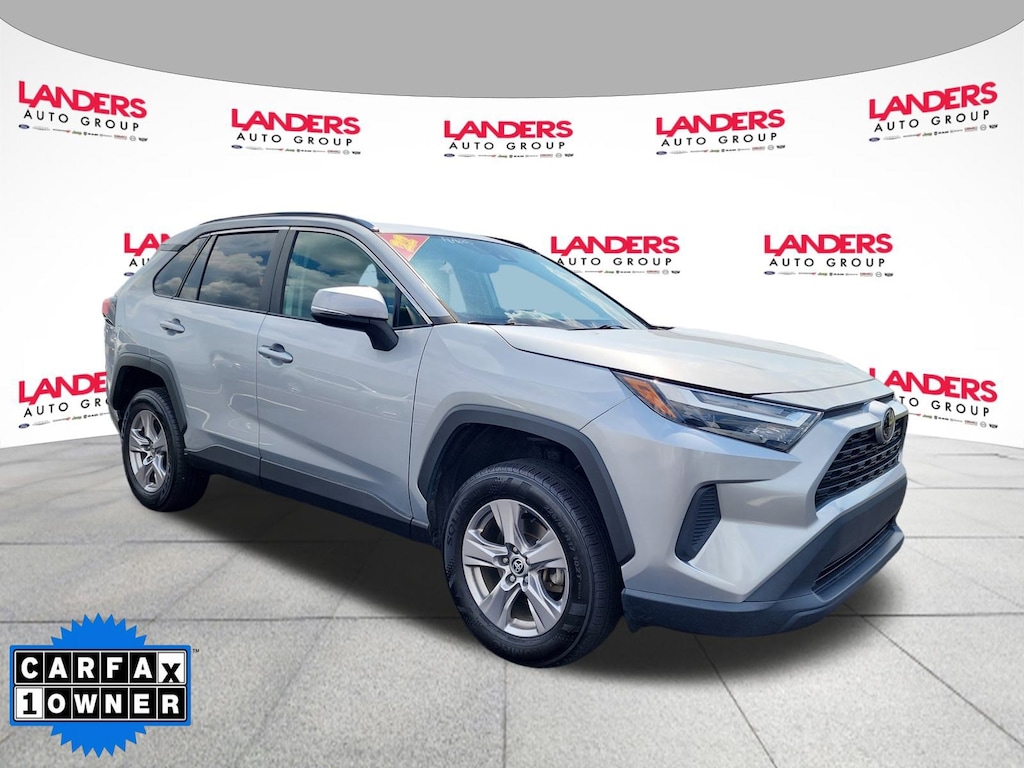 Used 2022 Toyota RAV4 XLE XLE AWD