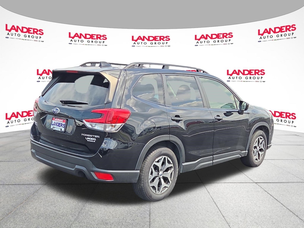 Used 2023 Subaru Forester Premium Premium CVT