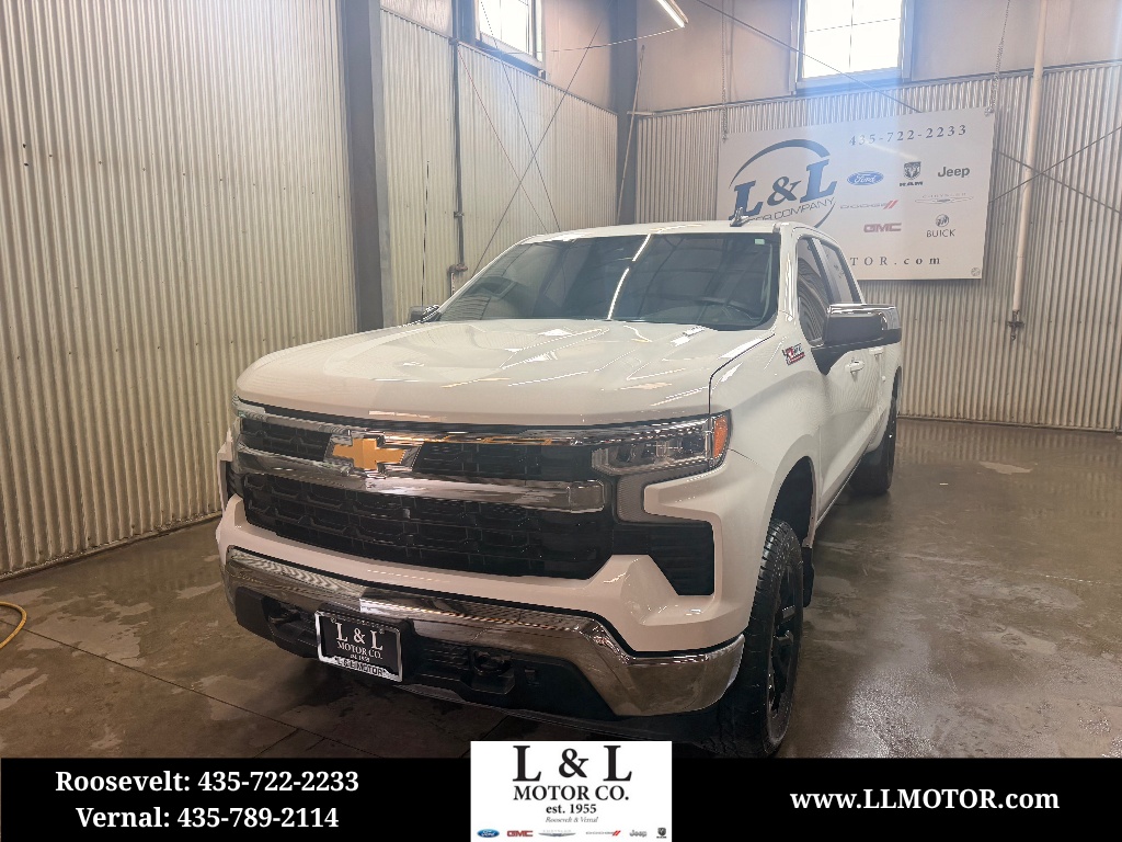 2022 Chevrolet Silverado 1500 LT Truck