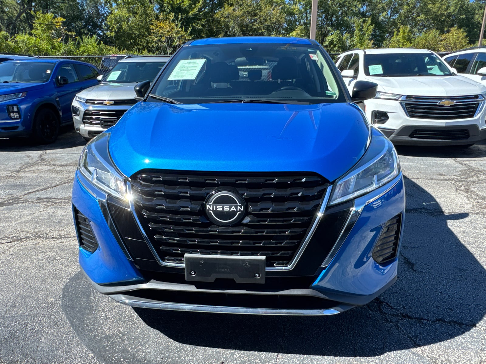 Used 2024 Nissan Kicks S with VIN 3N1CP5BVXRL496782 for sale in Kansas City