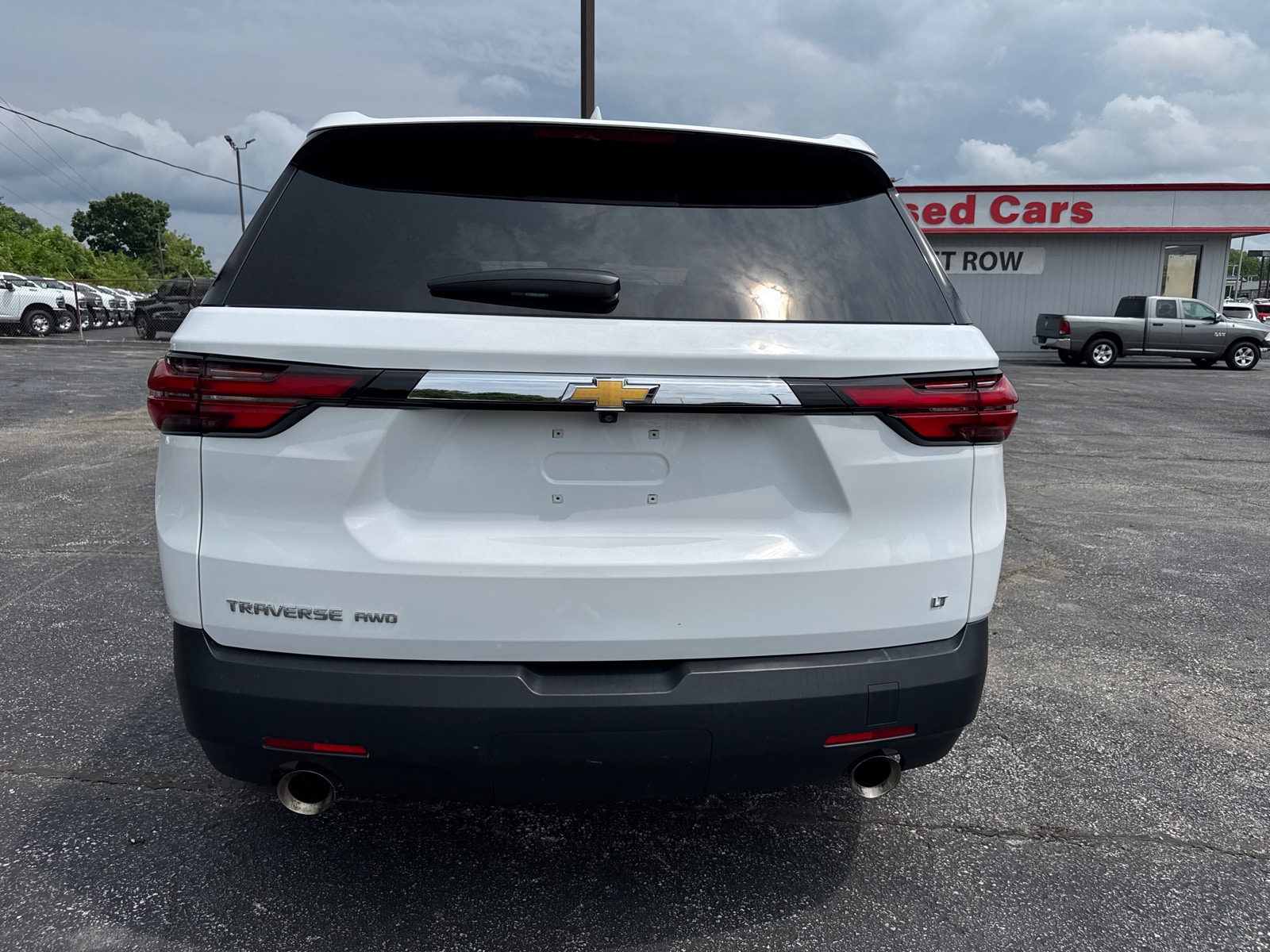 2023 Chevrolet Traverse 1LT - Photo 4