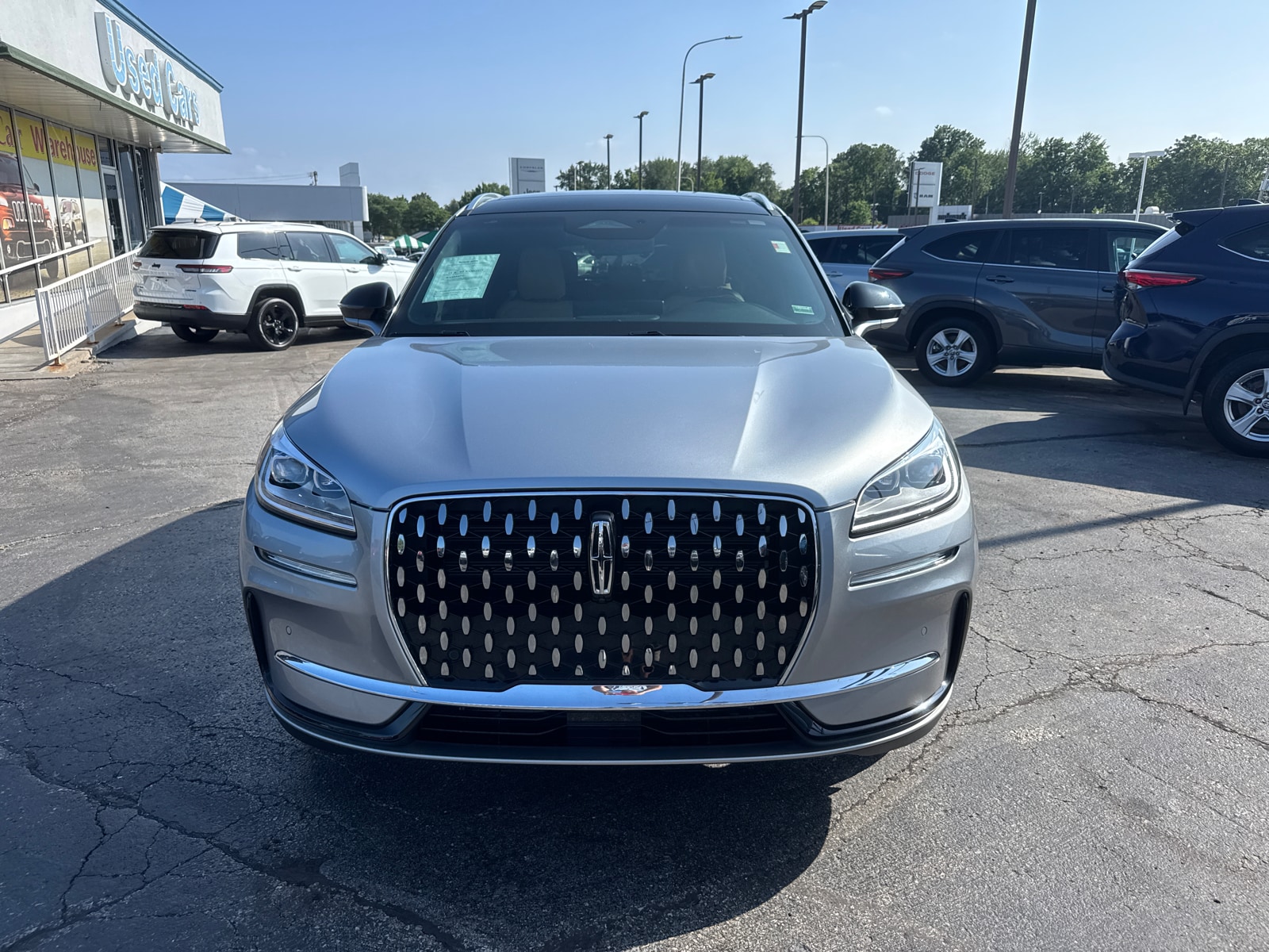 Used 2023 Lincoln Corsair Reserve with VIN 5LMCJ2DA9PUL11043 for sale in Kansas City