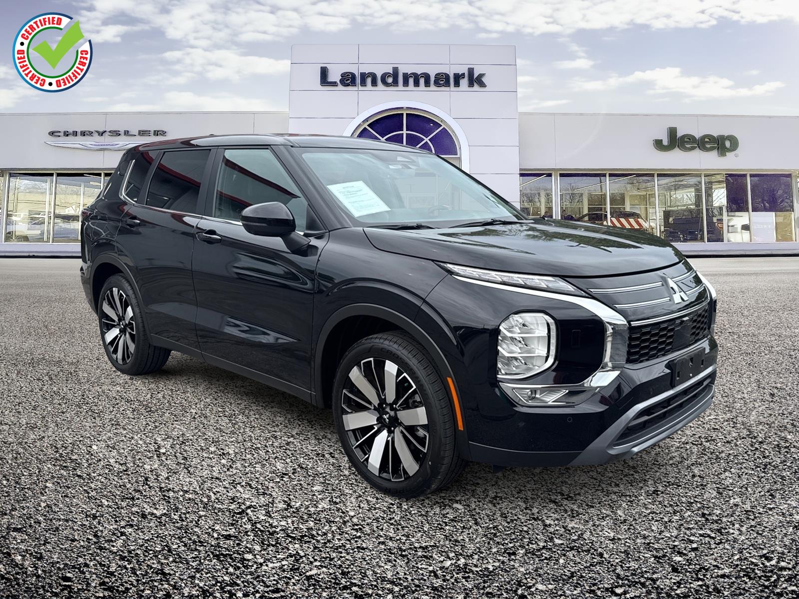 2025 Mitsubishi Outlander SE