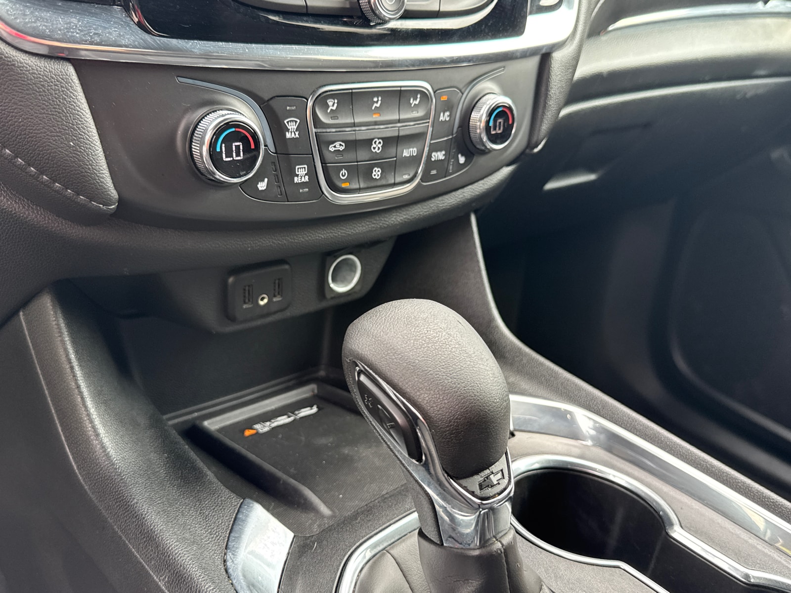 2023 Chevrolet Traverse 1LT - Photo 13