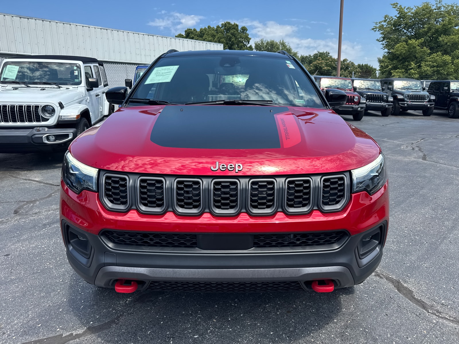 Used 2025 Jeep Compass Trailhawk with VIN 3C4NJDDN2ST594418 for sale in Kansas City