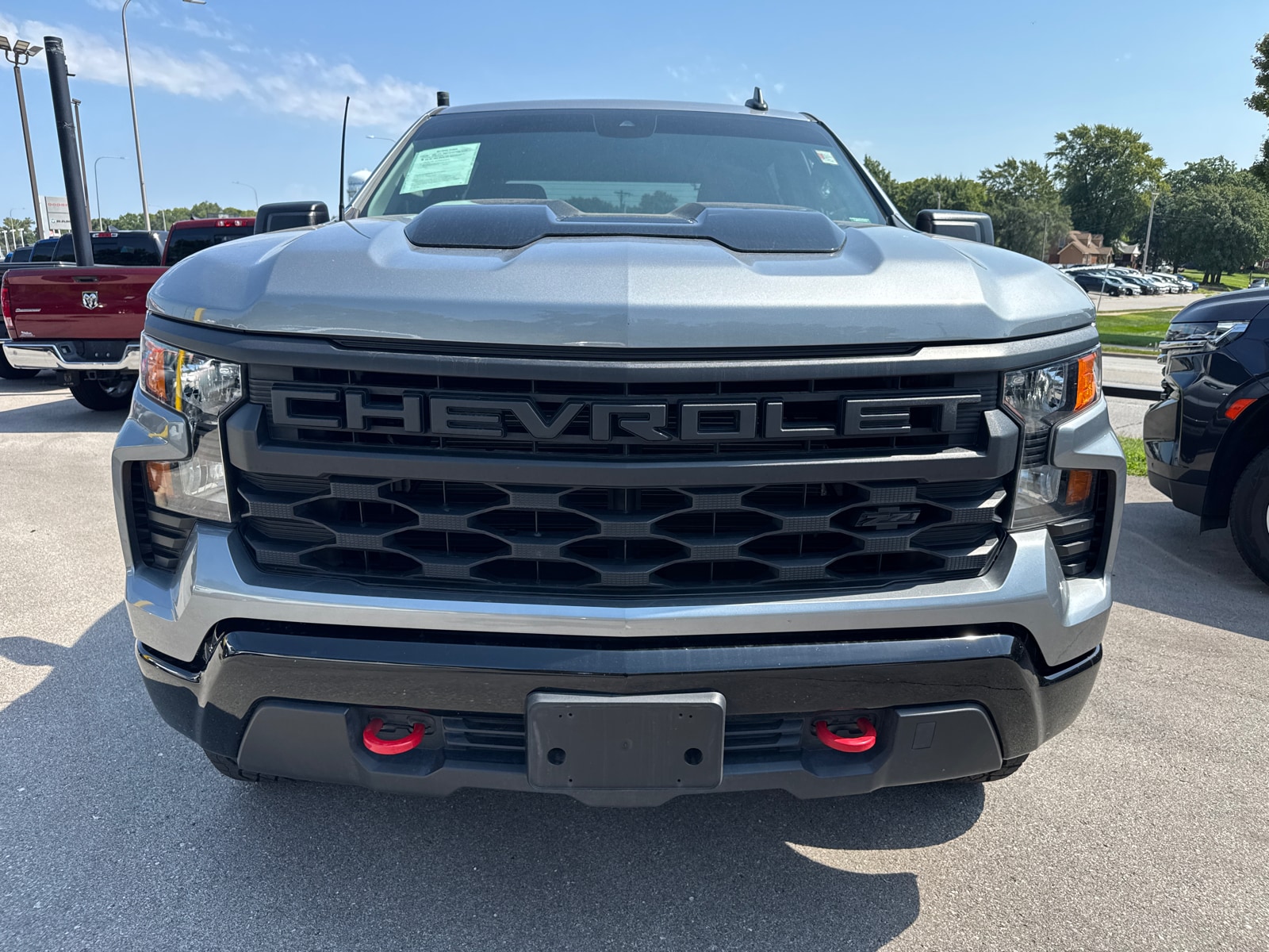 Used 2024 Chevrolet Silverado 1500 Custom with VIN 3GCUDCED4RG114224 for sale in Kansas City