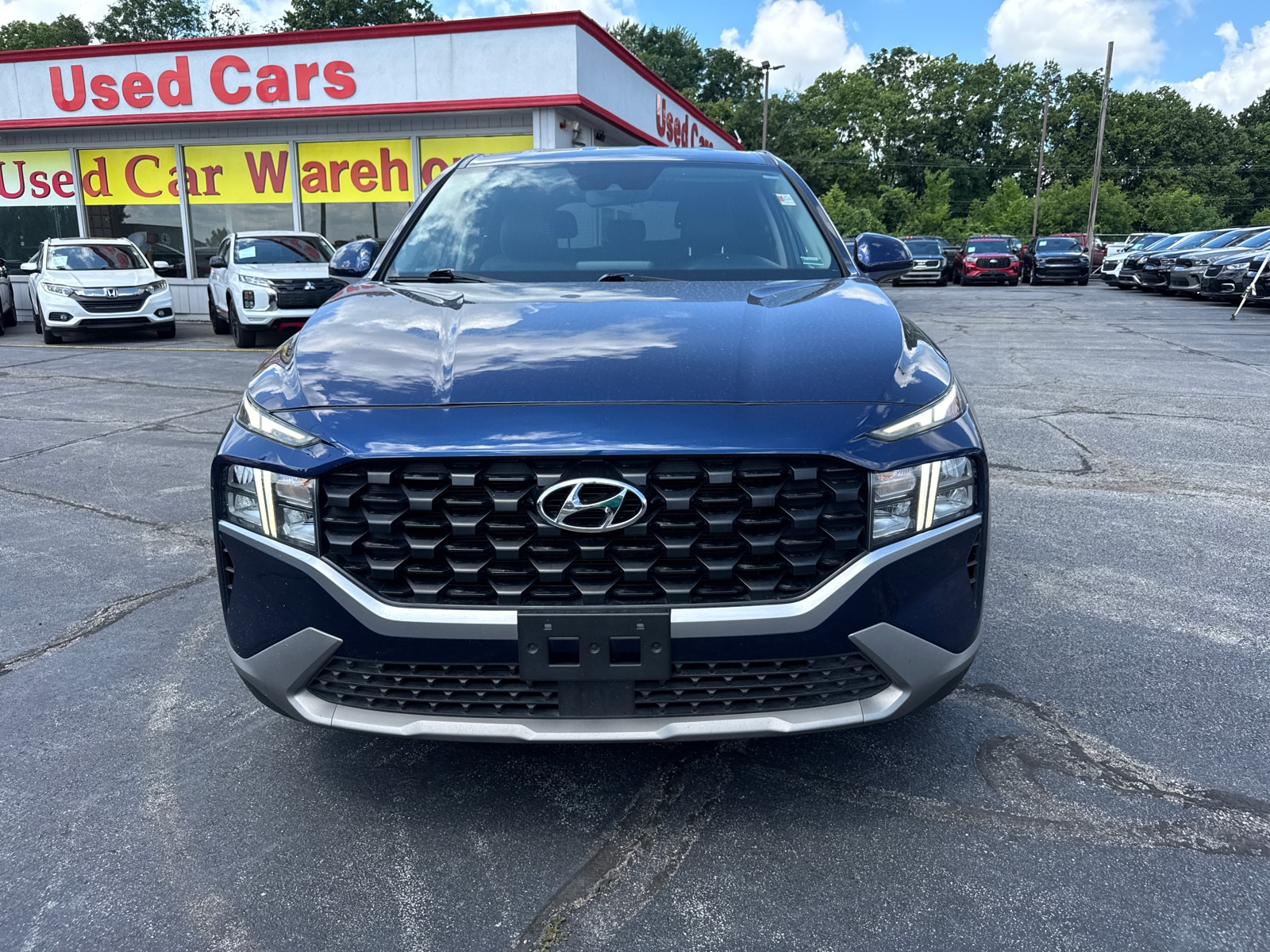 Used 2023 Hyundai Santa Fe SE with VIN 5NMS1DAJ2PH576395 for sale in Kansas City