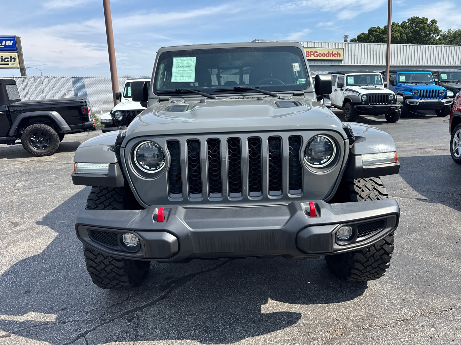 Used 2023 Jeep Gladiator Rubicon with VIN 1C6JJTBG8PL538118 for sale in Kansas City