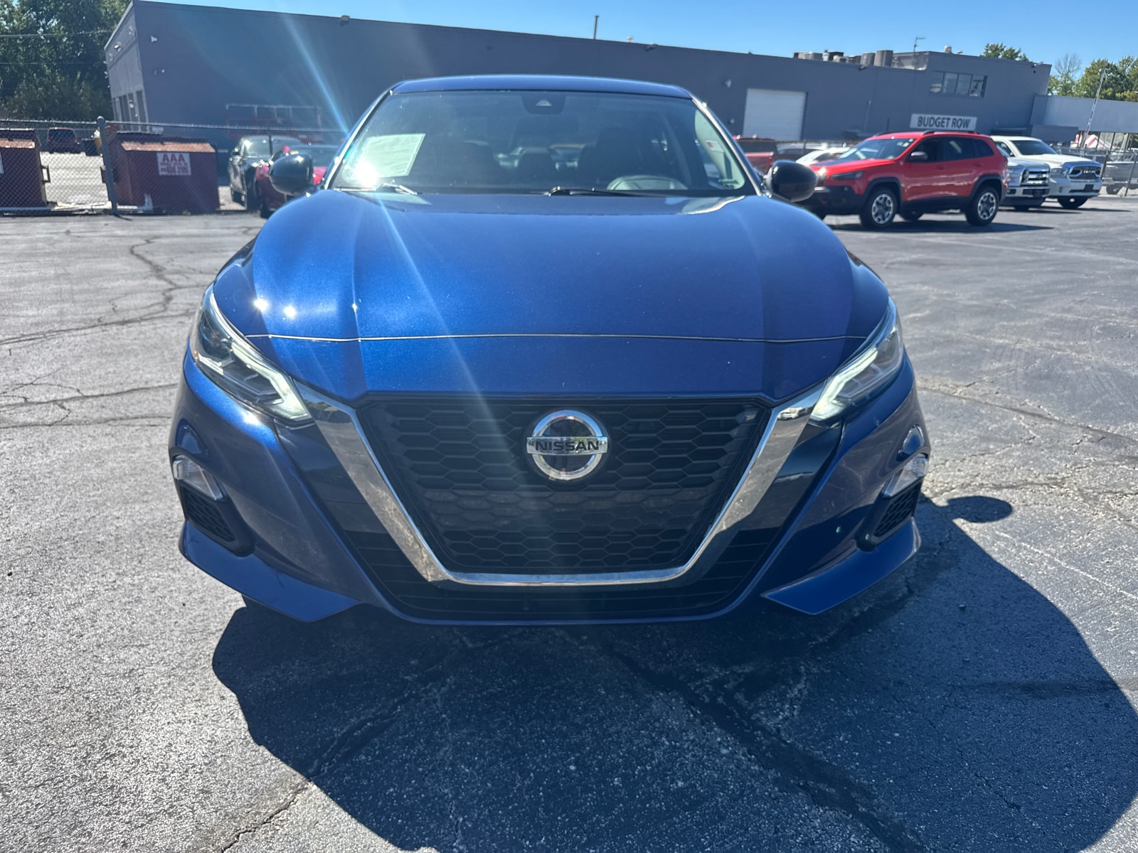 Used 2022 Nissan Altima SR with VIN 1N4BL4CV3NN401525 for sale in Kansas City