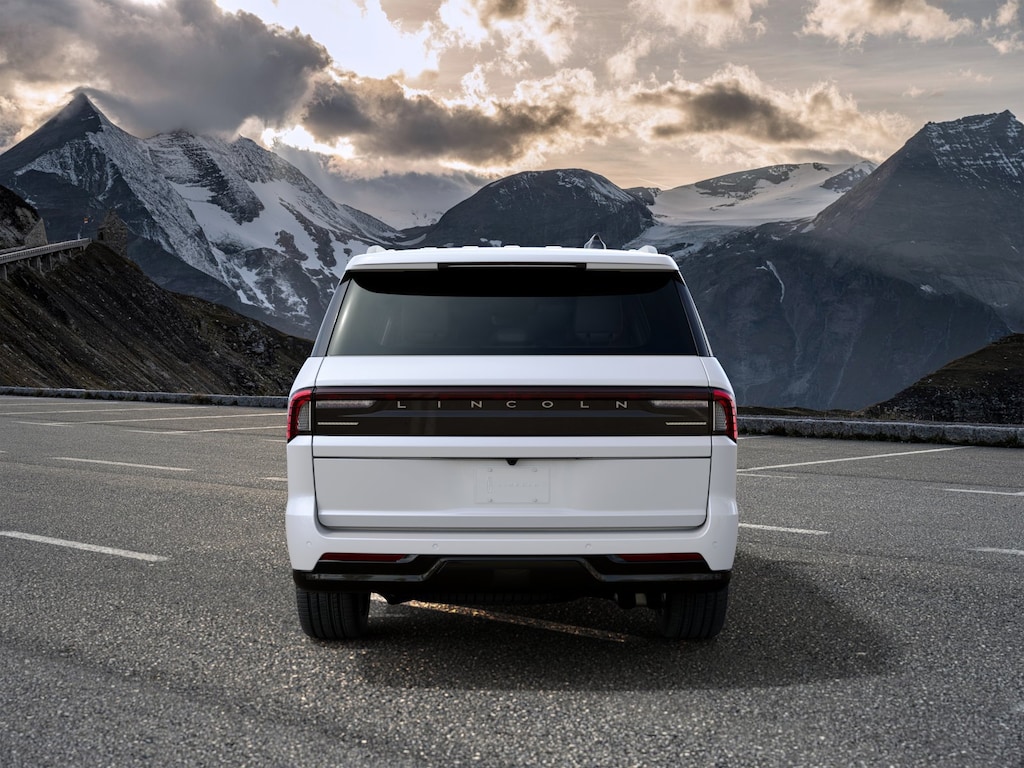 New 2027 Lincoln Navigator Reserve SUV