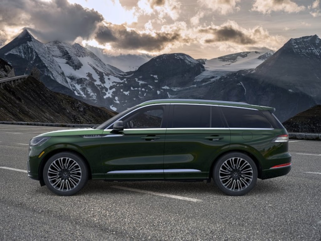 New 2026 Lincoln Aviator Black Label SUV
