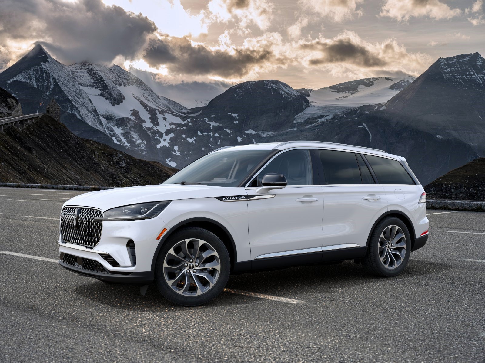 2027 Lincoln Aviator