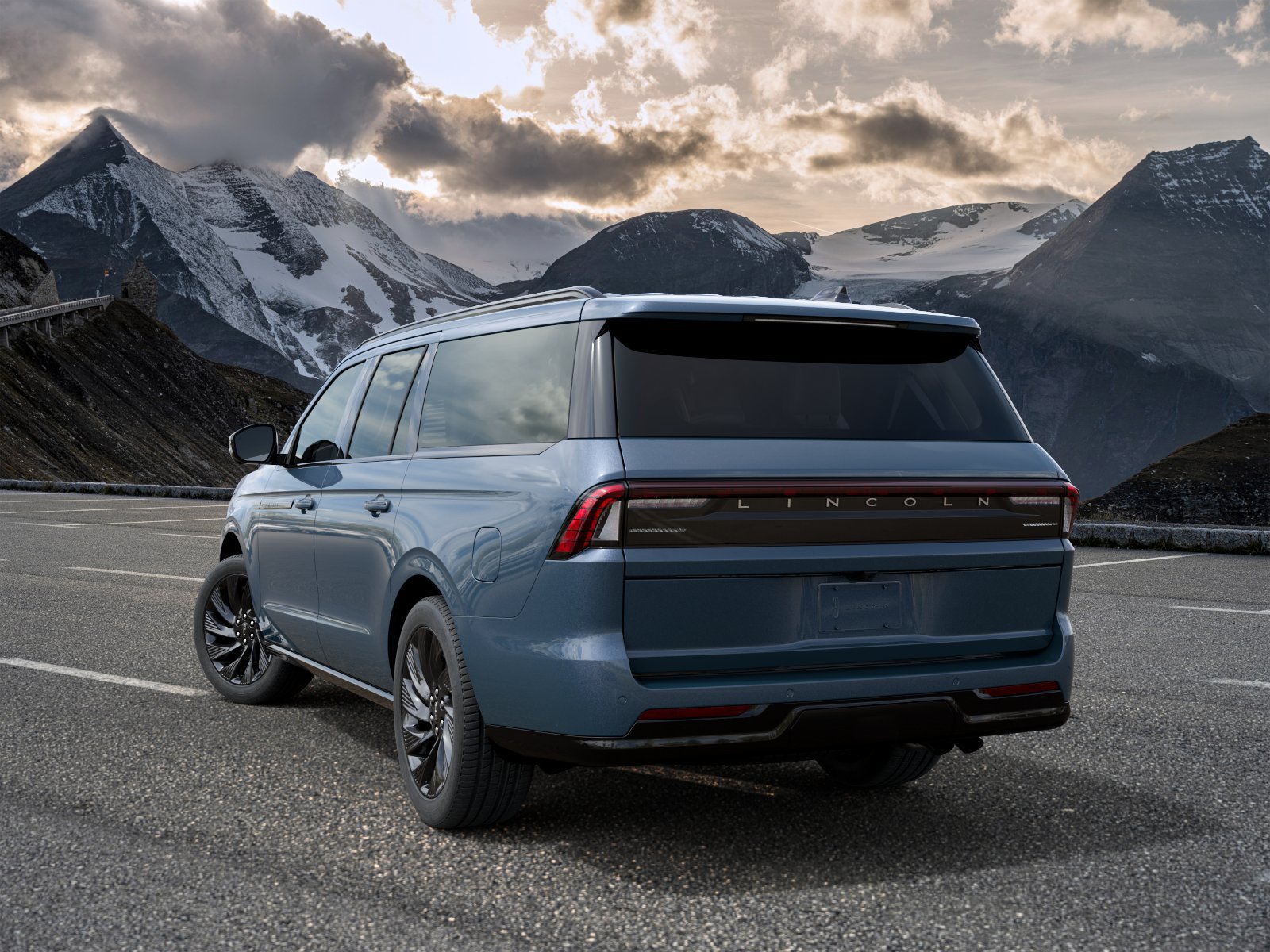 New 2027 Lincoln Navigator L Reserve SUV