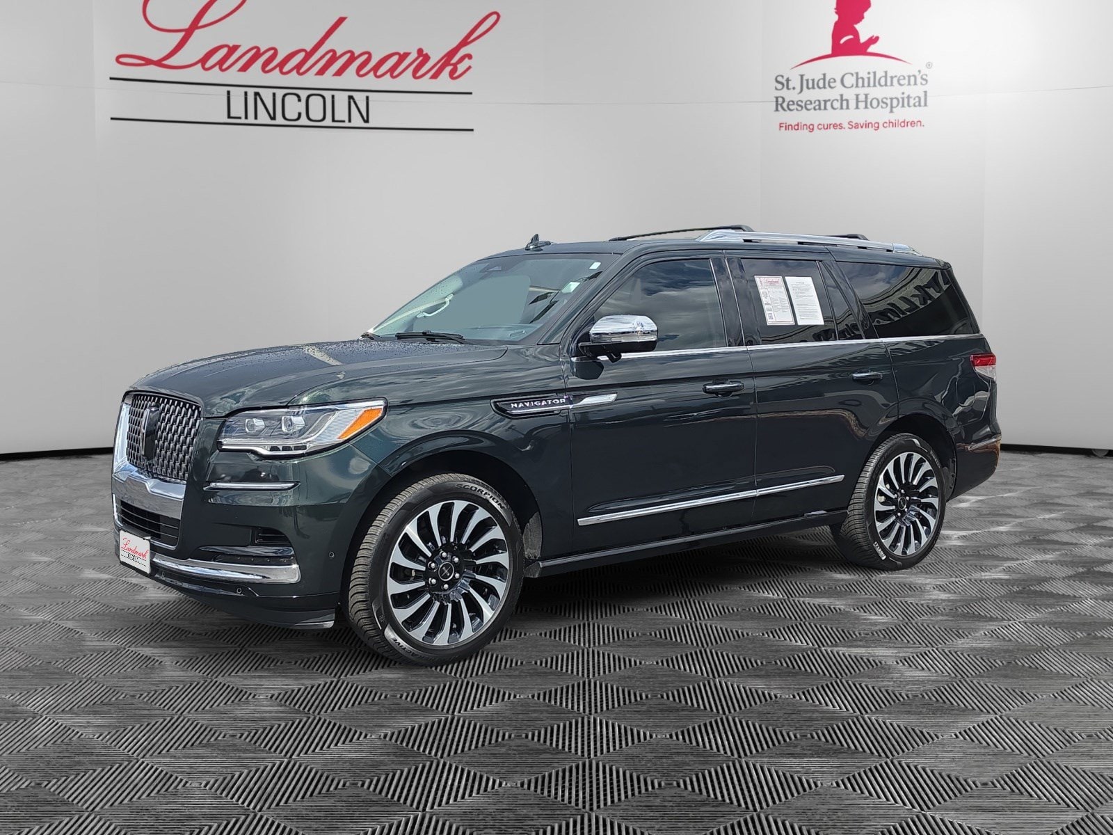 2022 Lincoln Navigator
