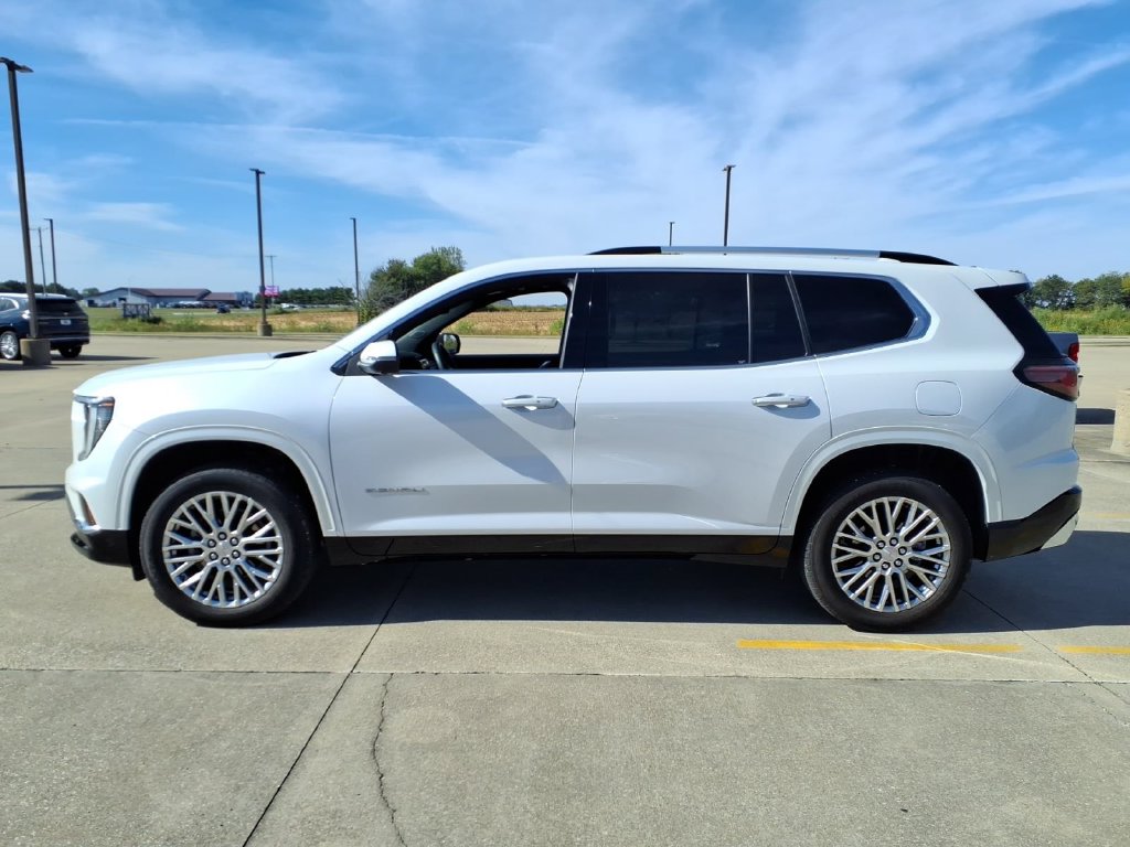 Used 2024 GMC Acadia