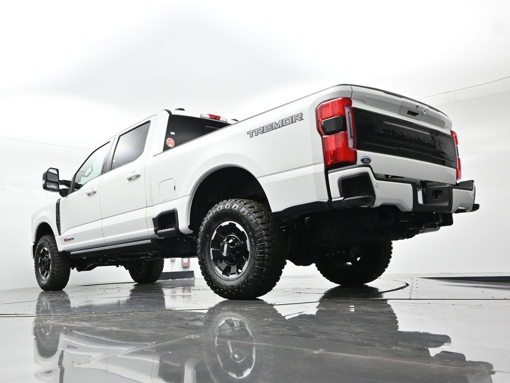 2026 Ford F-250 Super Duty Platinum - Photo 23