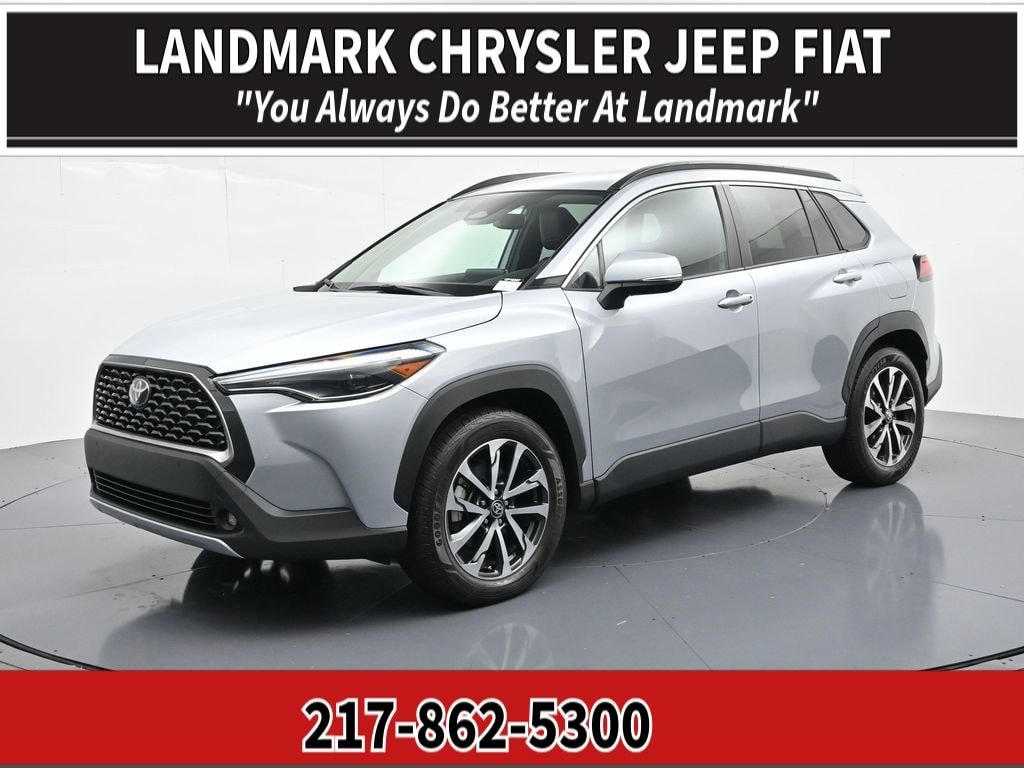 Used 2024 Toyota Corolla Cross XLE SUV