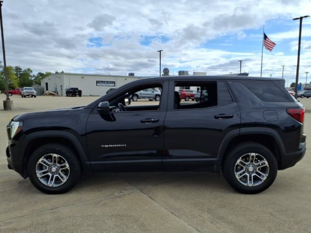 Used 2026 GMC Terrain
