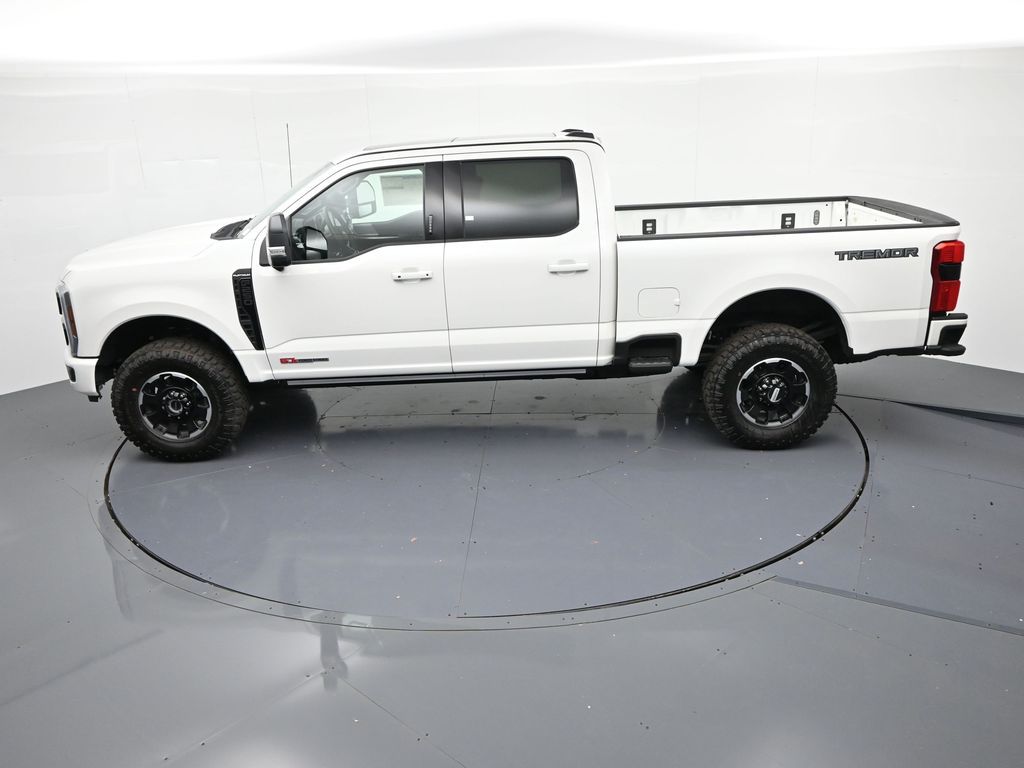 2026 Ford F-250 Super Duty Platinum - Photo 22