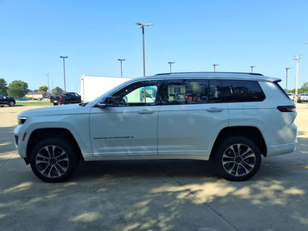 Used 2023 Jeep Grand Cherokee L