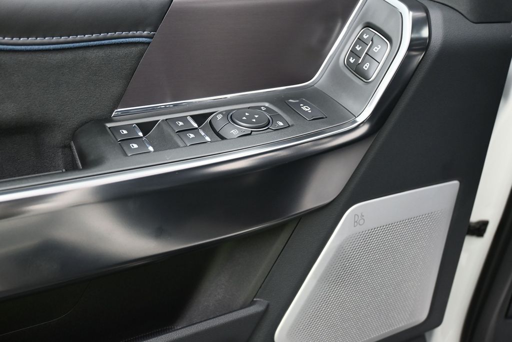 2026 Ford F-250 Super Duty Platinum - Photo 18
