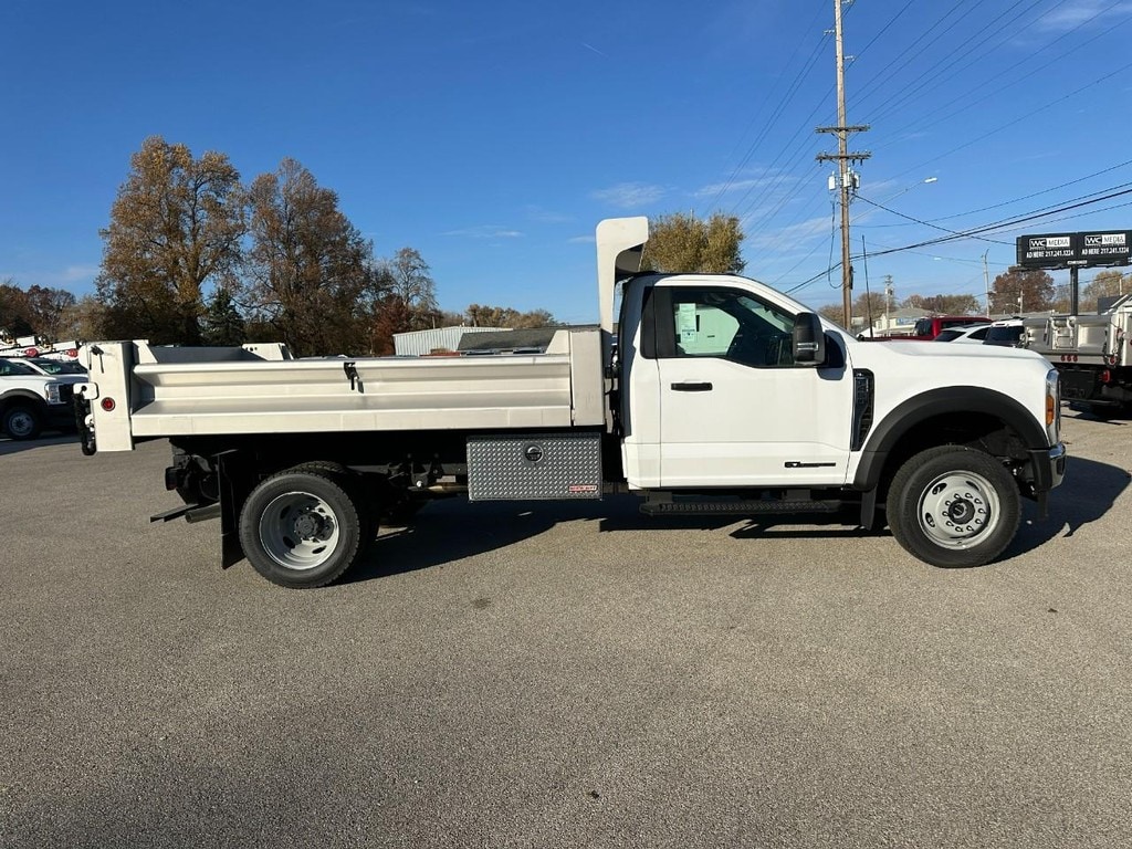 New 2025 Ford F-450SD XL Chassis