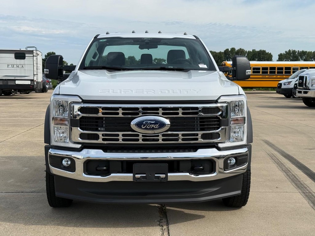 New 2026 Ford F-450SD XL Chassis