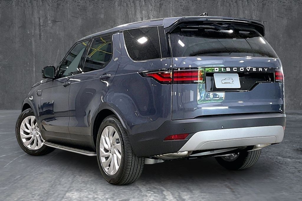 New 2026 Land Rover Discovery S SUV