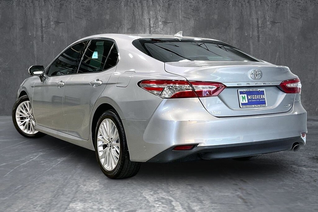 Used 2019 Toyota Camry XLE Sedan