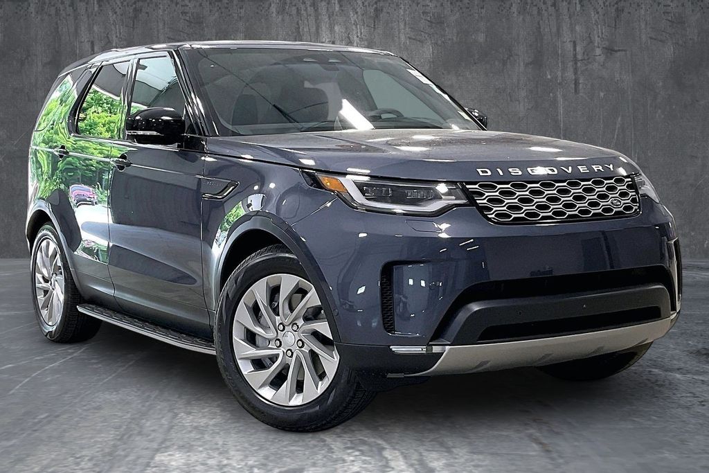 New 2026 Land Rover Discovery S SUV