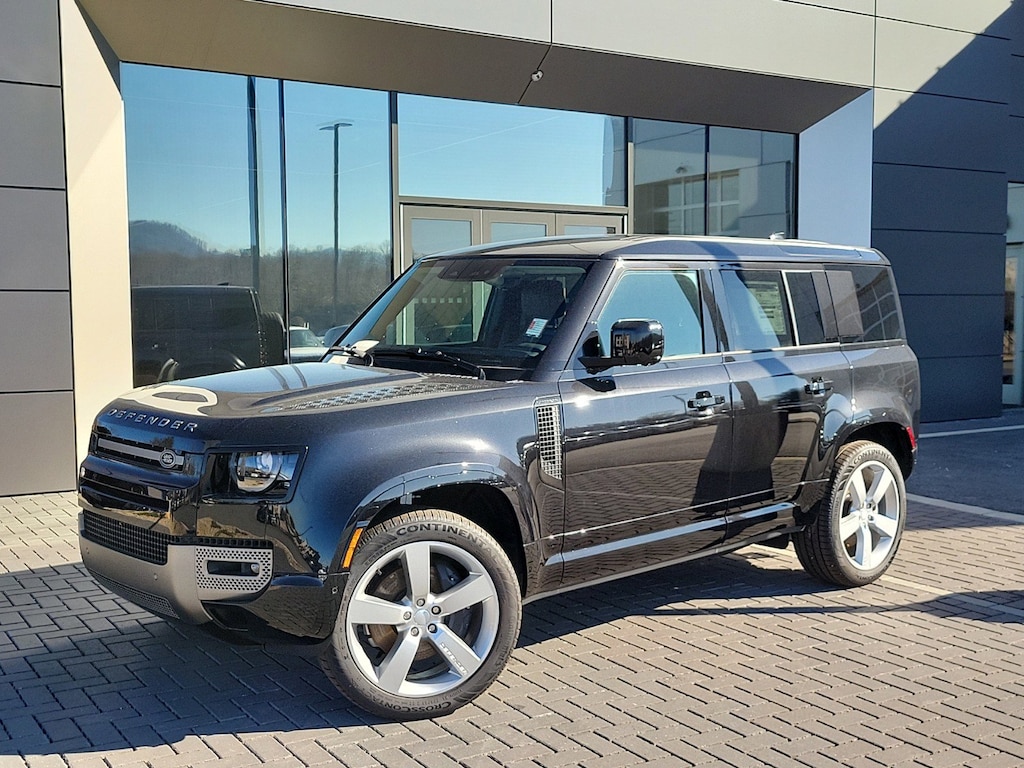Certified 2025 Land Rover Defender X-Dynamic SE 110 P500 X-Dynamic SE