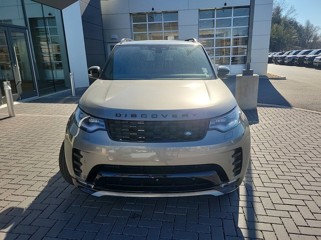 Certified 2025 Land Rover Discovery Dynamic SE P360 Dynamic SE