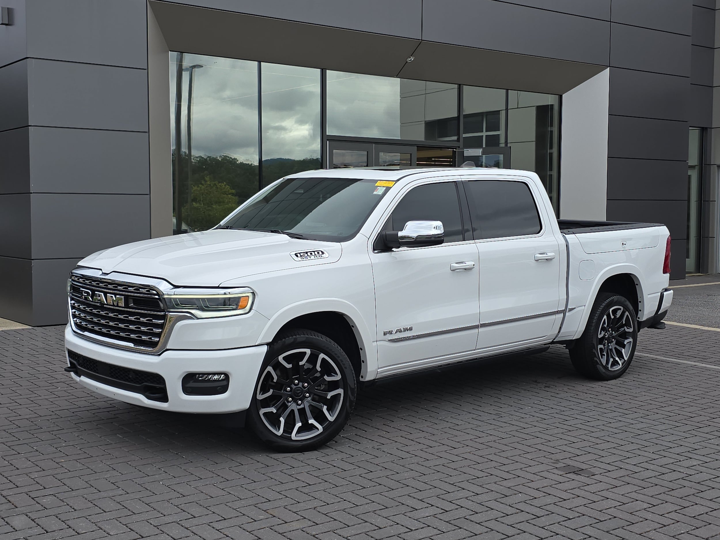 2025 RAM 1500 Pickup Limited