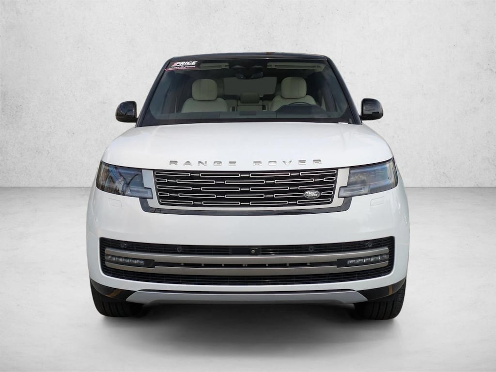 Certified 2025 Land Rover Range Rover P530 SE 7 Seat SUV