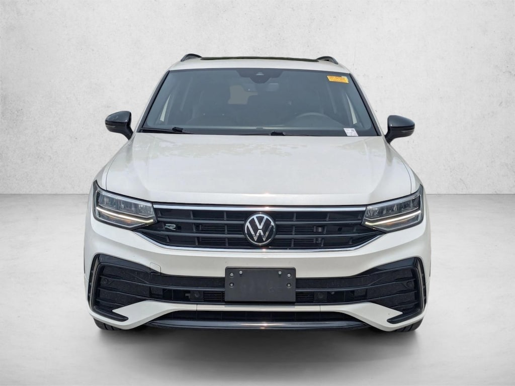 Used 2024 Volkswagen Tiguan 2.0T SE R-Line Black SUV