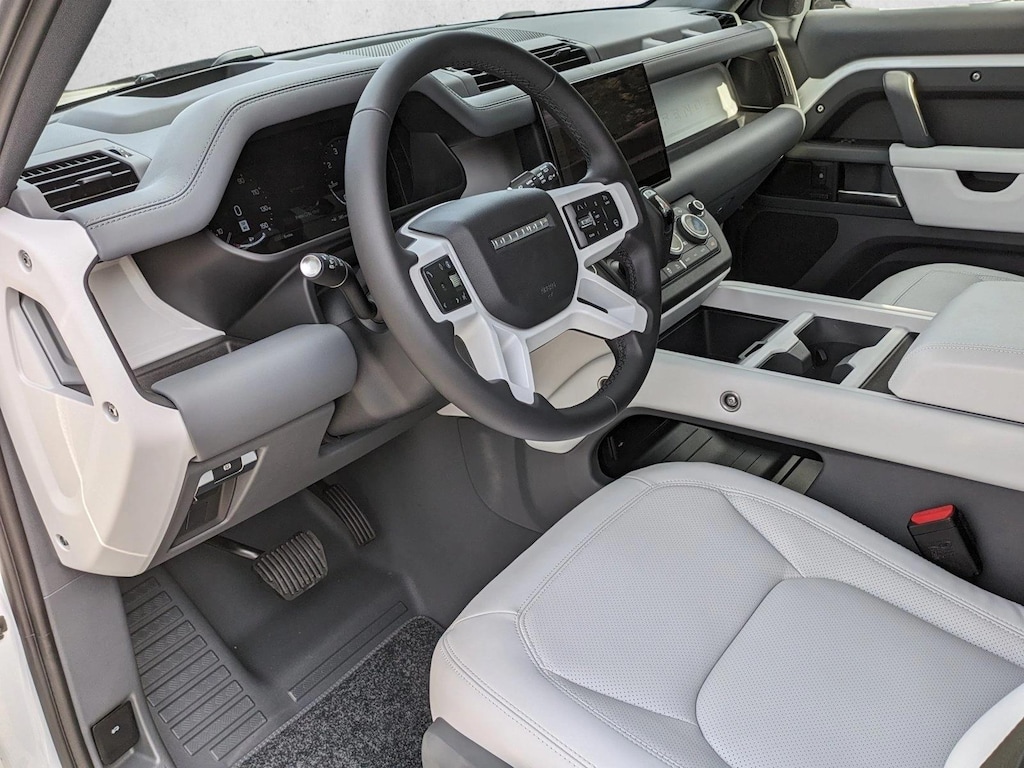 Certified 2025 Land Rover Defender 110 X-Dynamic SE SUV