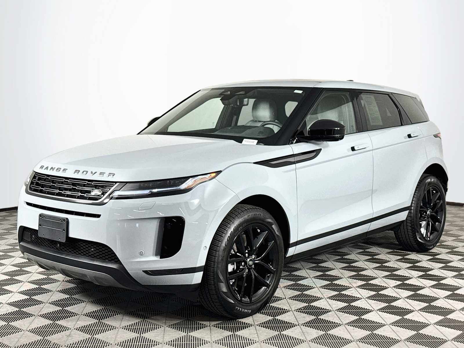2026 Land Rover Range Rover Evoque